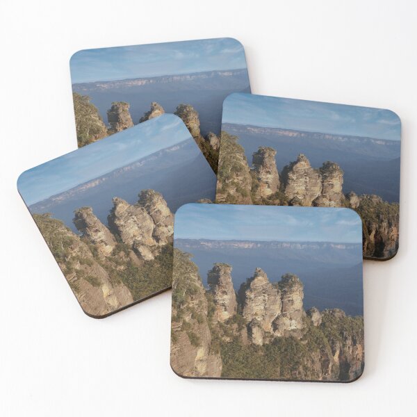 Aperçu de l'œuvre Montagnes bleues créée et vendue par SACRED NATURE DESIGNS.