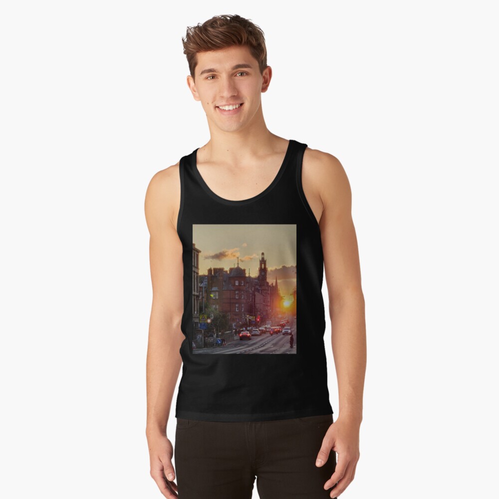 Vista previa del artículo con la obra «Camiseta de tirantes», diseñado y vendido por Jhevva.