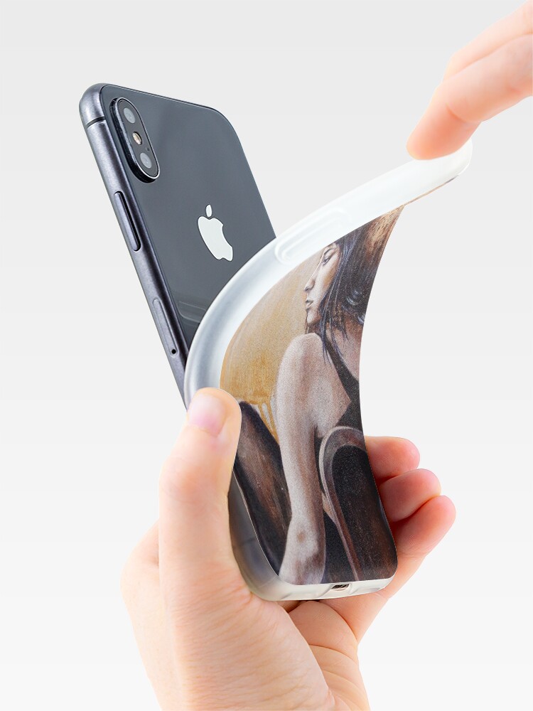Imagen 4 de 5, Funda de iPhone con la obra Cassiopea, diseñada y vendida por AidaSabic.