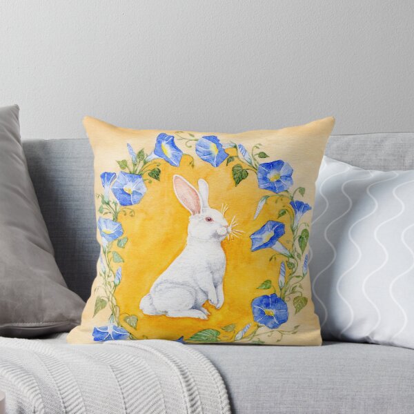 Artikelvorschau, Weißes Kaninchen in blauen Blumen entworfen und verkauft von Goosi Art.