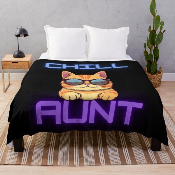 Artikelvorschau,  CHILL AUNT CAT  entworfen und verkauft von CuteCatsCoffee.