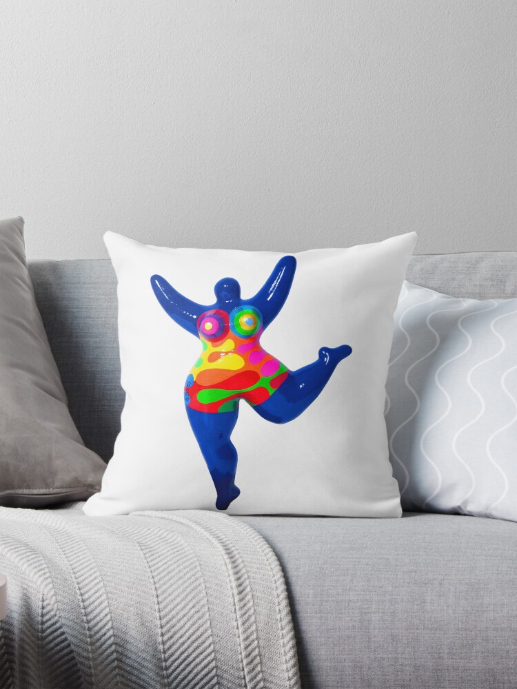 Thumbnail 1 von 4, Kissen, Blue Nana Biriney - tribute to Niki de Saint Phalle designt und verkauft von Biriney.