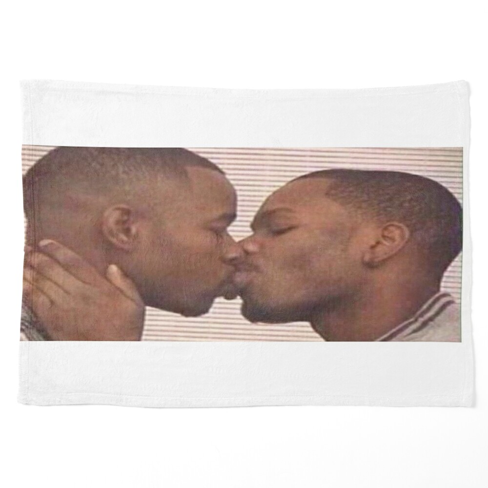 2 black guys kissing