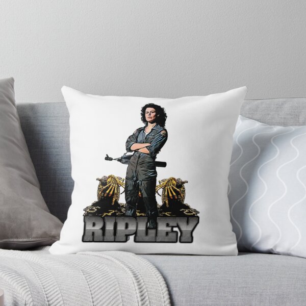 Artikelvorschau, Ellen Ripley T-Shirt entworfen und verkauft von JessHClark.