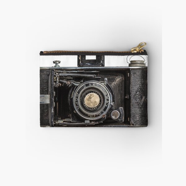 Item preview, Legendary Camera and moon designed and sold by juancalop.