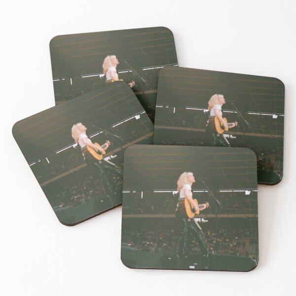 Item preview, Maisie Peters in Brussels designed and sold by ynse’s corner.