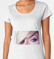 Close up eye with beautiful colors Women's Premium T-Shirt