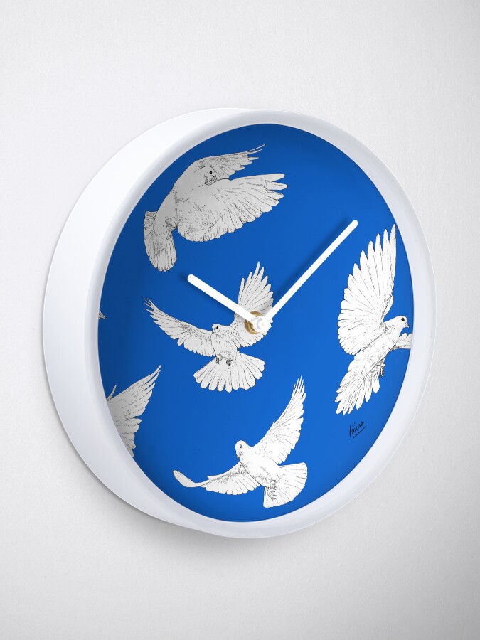 Aperçu 1 sur 4. Horloge avec l'œuvre L'ESPRIT LIBRE créée et vendue par IsaureEcartfixe.