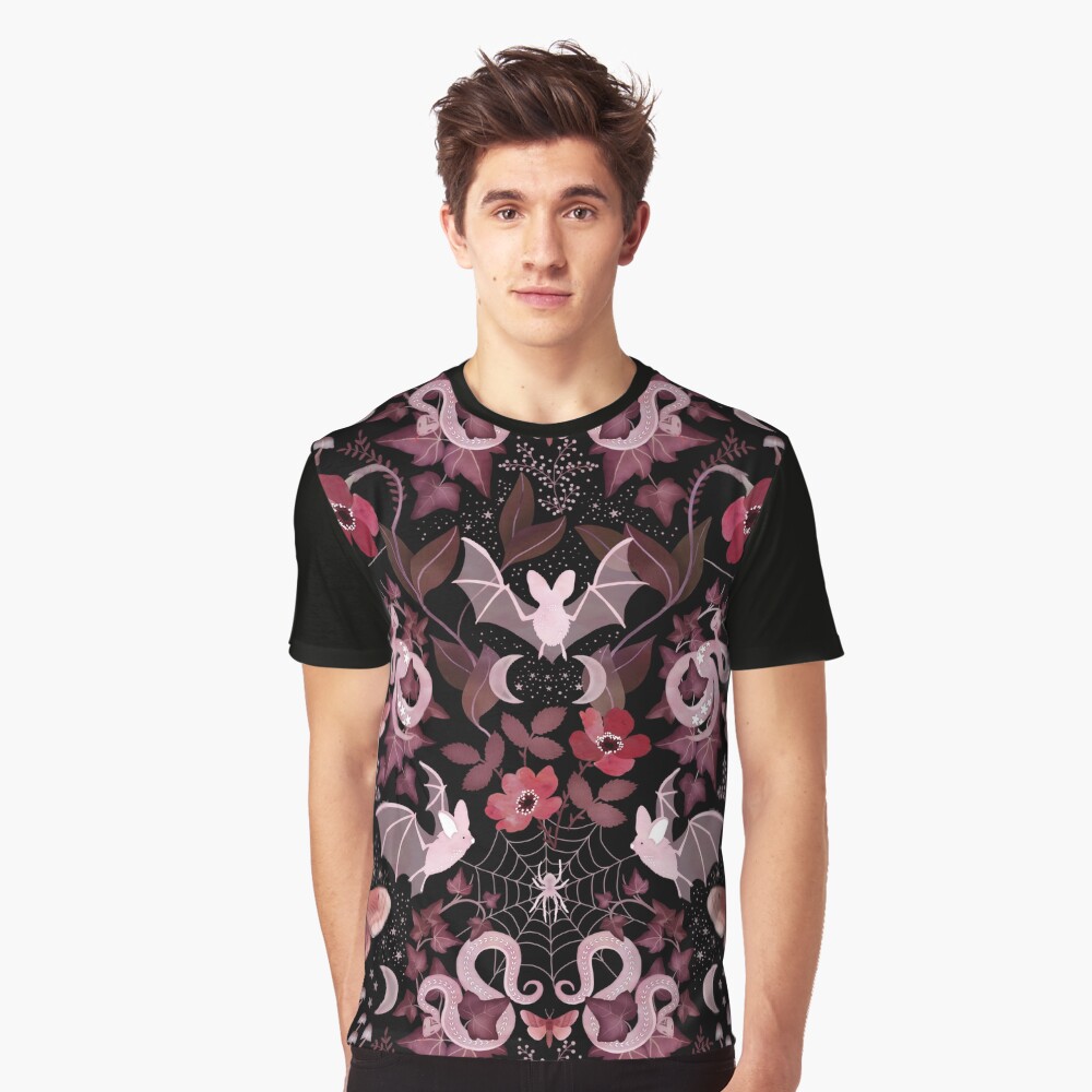 Aperçu de l'œuvre T-shirt graphique créée et vendue par adenaJ.