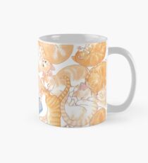 sleeping ginger cats everywhere! Mug