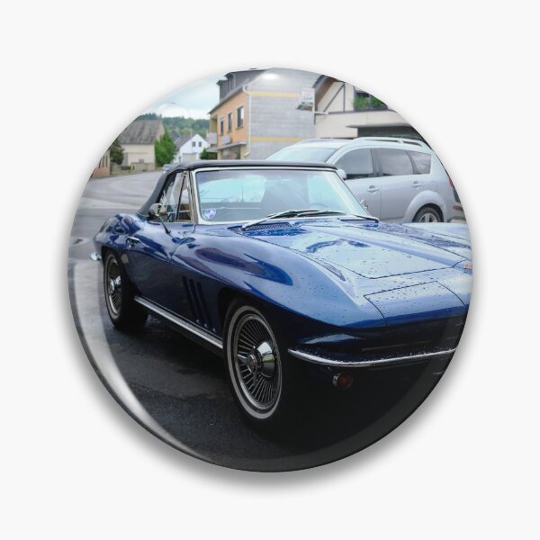 Artikelvorschau, Blauer Corvette-Oldtimer entworfen und verkauft von AlpineCars.