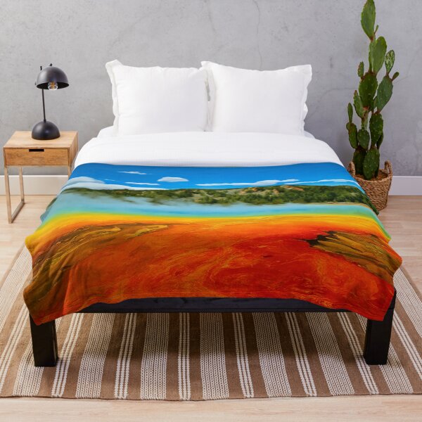 Artikelvorschau, Yellowstone Park Grand Prismatic Geyser Illustration entworfen und verkauft von CreativePanoply.