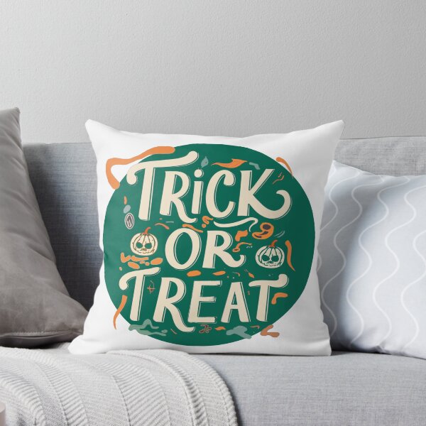 Item preview, Truco o trato de Halloween VERDE designed and sold by SFFStore.