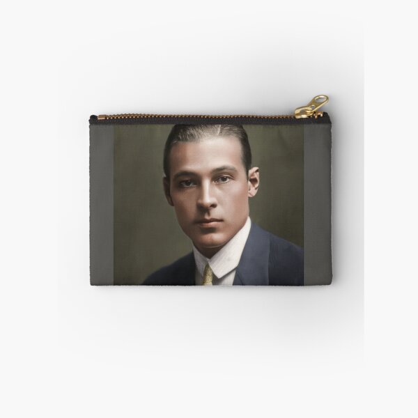 Artikelvorschau, Rudolf Valentino 1923 entworfen und verkauft von PatSeg Photos.