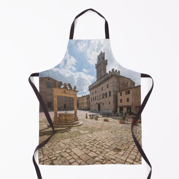 Artikelvorschau, Piazza Grande und der Brunnen. Montepulciano. Toskana, Italien entworfen und verkauft von Stefano Orazzini.
