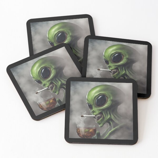 Item preview, Alien smokes 2 designed and sold by RyoSaeba90.
