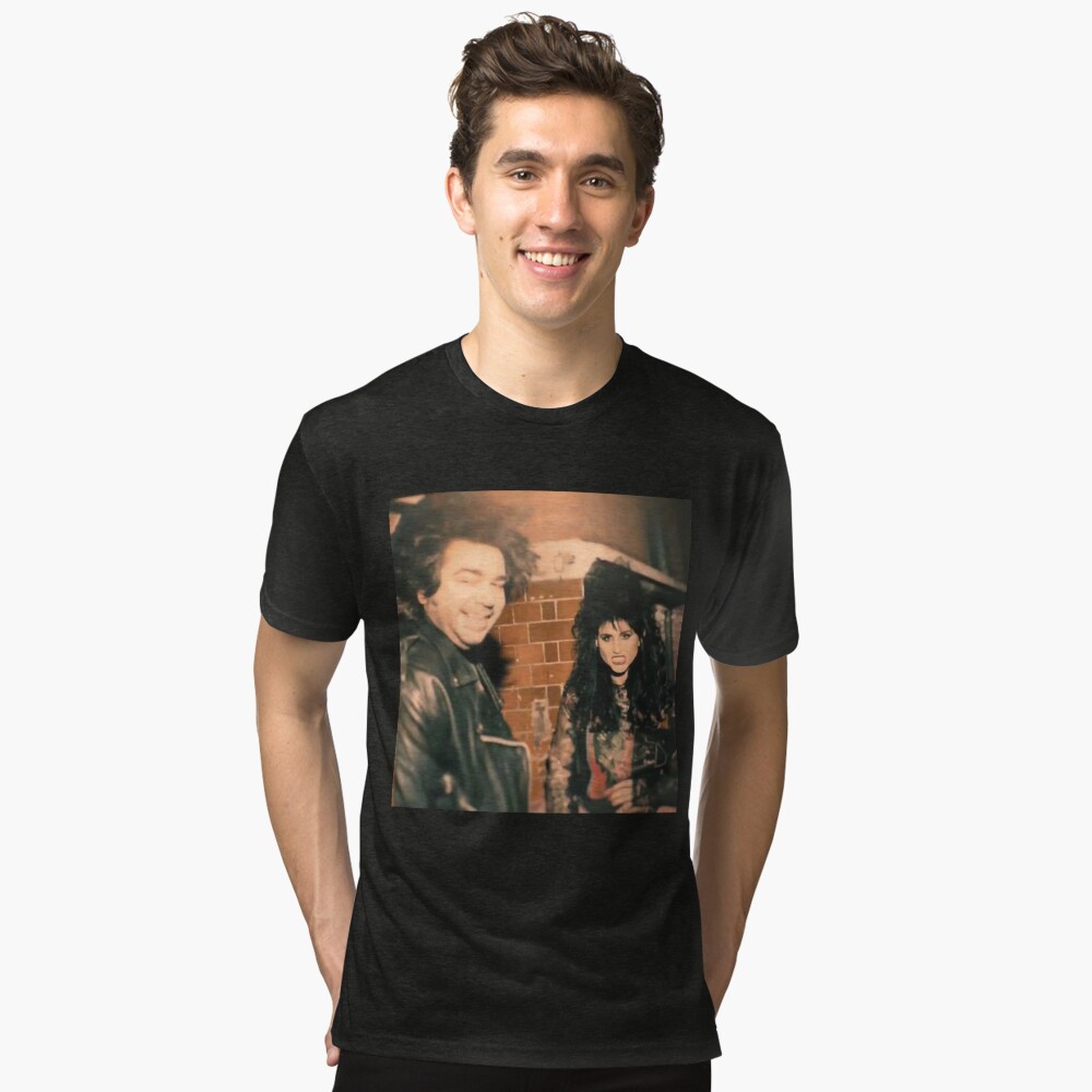 Aperçu de l'œuvre T-shirt chiné créée et vendue par ANTHOVANTILBURG.