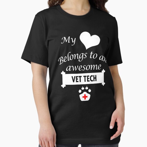Vet Tech Lover Heart Belongs Birthday Essential T-Shirt