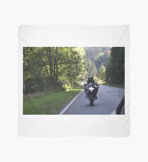 Suzuki Scarf