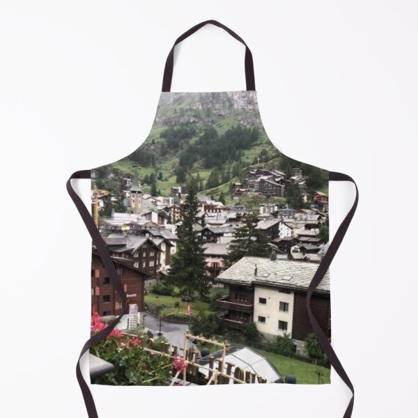 Artikelvorschau, Zermatt Park Hotel Beau Site View T-Shirt, Aufkleber und Weihnachtsgeschenk entworfen und verkauft von Susanna-design.