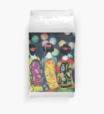 Group of Geishas Duvet Cover