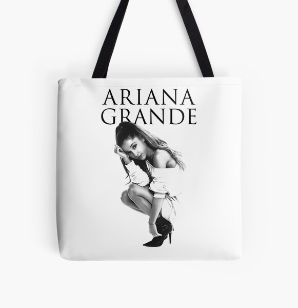 Ariana Grande 'My Everything in my Handbag' 