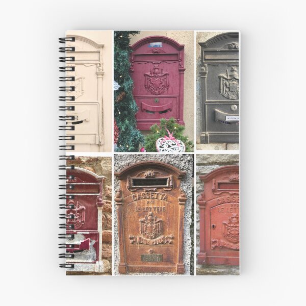 Artikelvorschau, Italienische Briefkästen entworfen und verkauft von Angela Speece Morra.