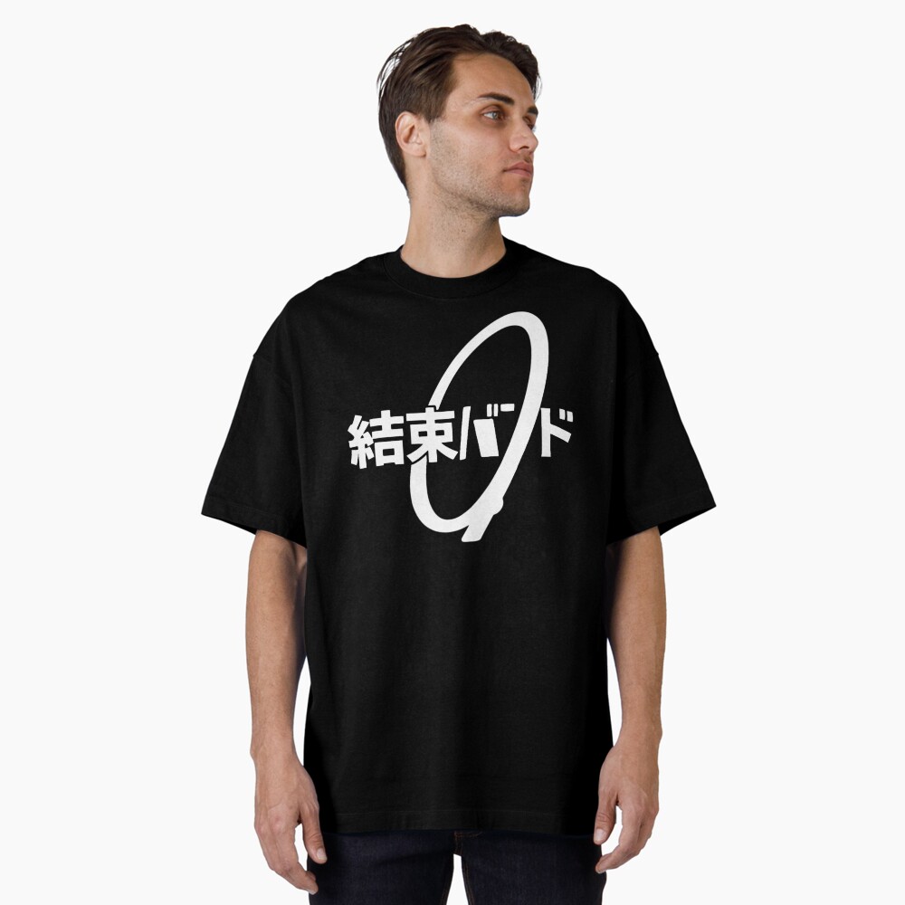 Aperçu de l'œuvre T-shirt oversize créée et vendue par OkunevaSebastia.