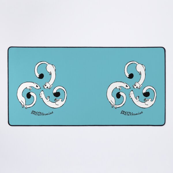 Breton design BREIZHermine: ermines in the shape of a triskell Desk Mat