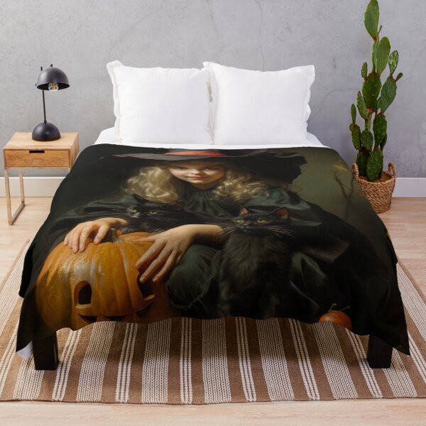 Item preview, Esperando Halloween designed and sold by Cris888.