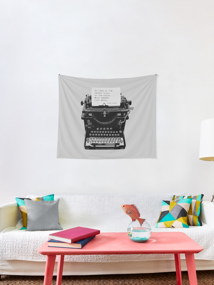 Tentures Oscar Wilde Citation Sur Old Remington 10 Machine A Ecrire Par Chilli Design Redbubble