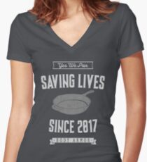 PUBG Yes We Pan Women's Fitted V-Neck T-Shirt