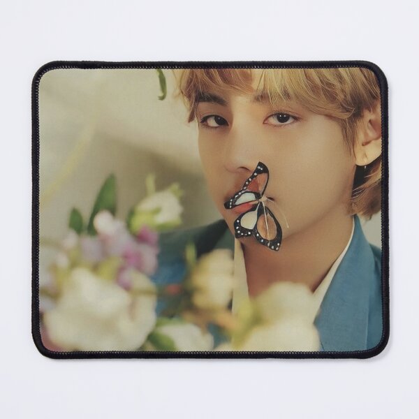 ur,mouse_pad_small_flatlay,