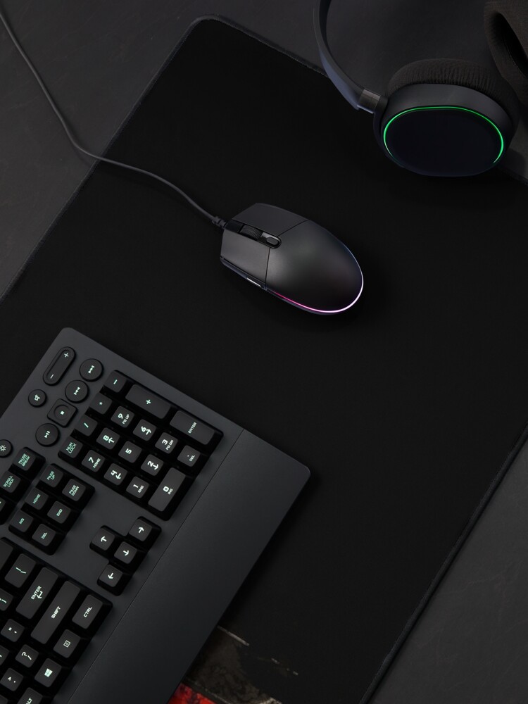 Aperçu 4 sur 5. Tapis de souris avec l'œuvre Modern Soldier Ghost prêt pour Warfare 2 créée et vendue par snexon.