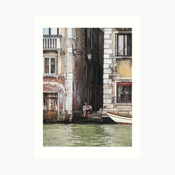 Lovers in Venice, Italy Art Print