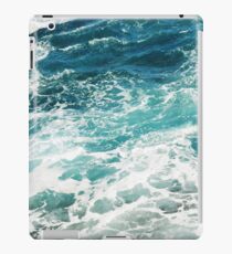 Blue Ocean Waves iPad Case/Skin