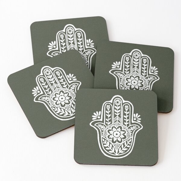 Aperçu de l'œuvre Hamsa Flora Linocut - Pine + Snow créée et vendue par Irene Estelle.