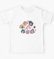 Girls garden. Women united. Kids Tee