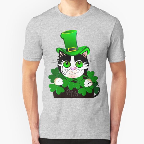 Green eyed St. Patrick's Day cat with clovers Slim Fit T-Shirt