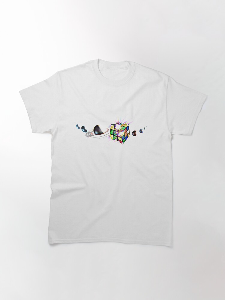 Rubik Würfel-Sonnensystem-Planeten-fantastisches Entwurfs-T-Shirt