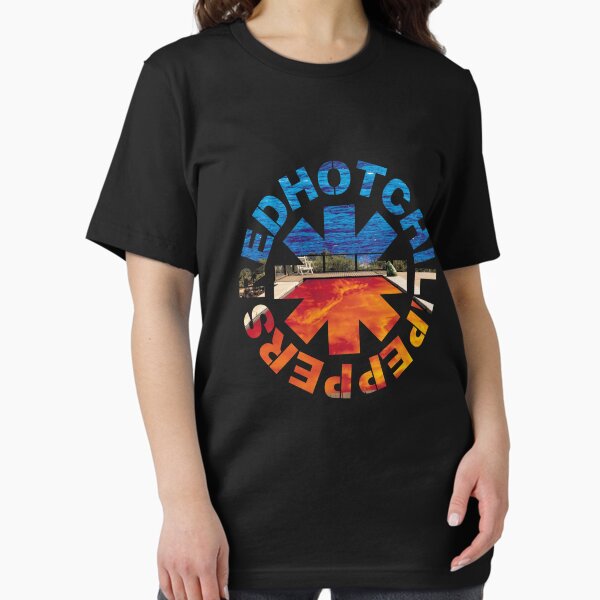 Aperçu de l'œuvre chiot jouant avec des balles sur le sol <<piments rouges piquants,rhcp,piments rouges piquants,rhcp,piments rouges piquants,rhcp,piments rouges piquants,rhcp,piments rouges piquants,rhcp>> créée et vendue par rahmatari.
