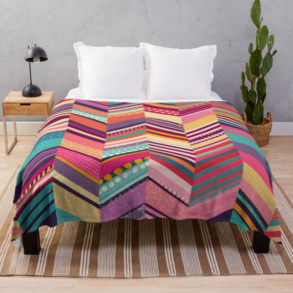 Item preview, Patrón de chevron colorido en zigzag de inspiración retro designed and sold by Tamas Das.