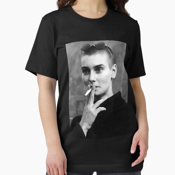 Vista previa del artículo con la obra «Sinead O'Connor 1966 (4)», diseñado y vendido por ArtFashionFlyn.