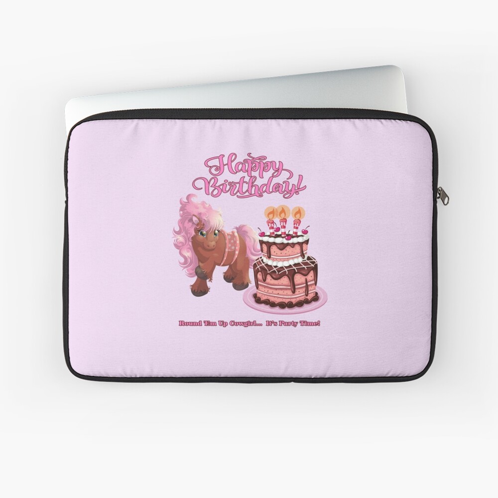 Coque Et Skin Adhesive Ipad Joyeux Anniversaire Pink Pony And Cake Round Em Up Cowgirl C Est La Fete Par Jecolds Redbubble