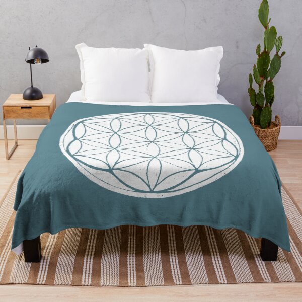 Artikelvorschau, Flower of Life Linocut - Snow + Peacock entworfen und verkauft von Irene Estelle.