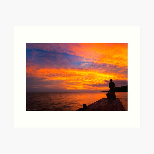 Aperçu de l'œuvre Fiery coucher de soleil sur le lac Nicaragua créée et vendue par Mark Tisdale Art.