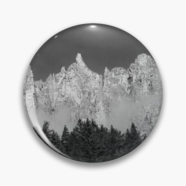 Artikelvorschau, Dolomit Possa di Fassa Weiße Berge in Schwarz und Weiß entworfen und verkauft von nbrandsberg.