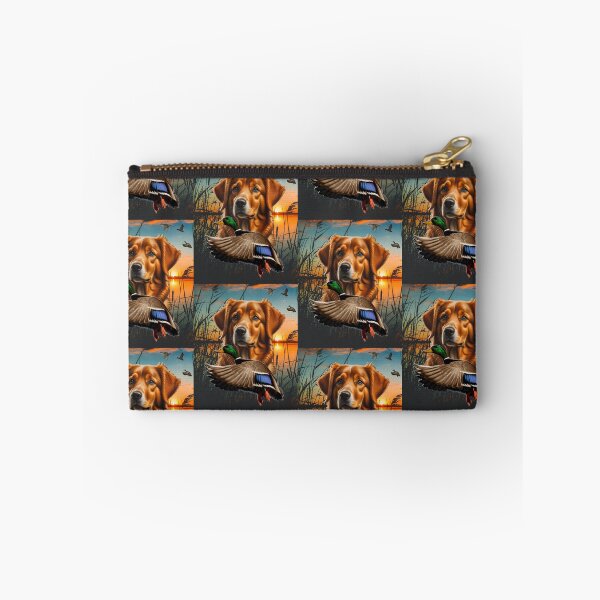 Item preview, Diseño de caza de patos de Nova Scotia Duck Tolling Retriever (Toller) y Flying Mallard designed and sold by LifeCrush.