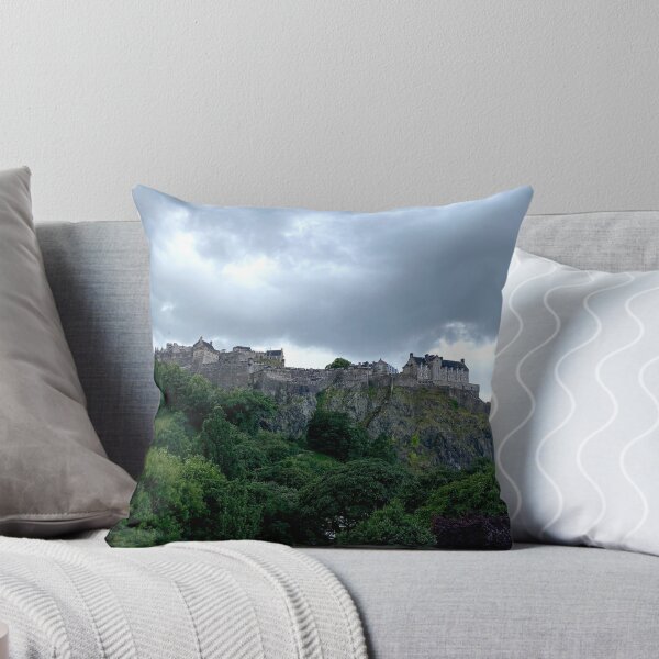 Item preview, castillo de Edimburgo designed and sold by BlueBearDesigns.