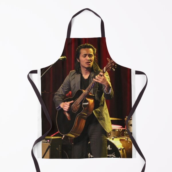 Item preview, Shun Ng - Photograph designed and sold by ConcertImages.